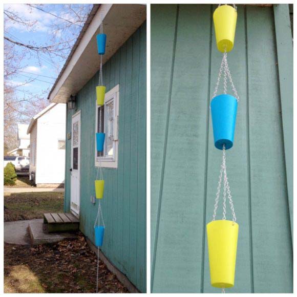 Plastic Cup Rain Chain #diyrainchain #rainchain #decorhomeideas