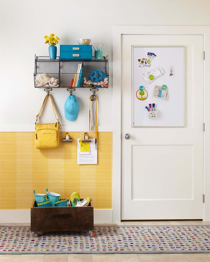 Utilize Behind-the-Door Space #commandcenter #organization #diy #decorhomeideas