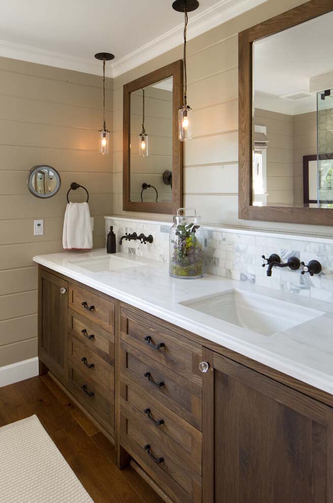 Wood Farmhouse Vanity with Aged Bronze Fixtures #farmhousebathroom #bathroom #decorhomeideas