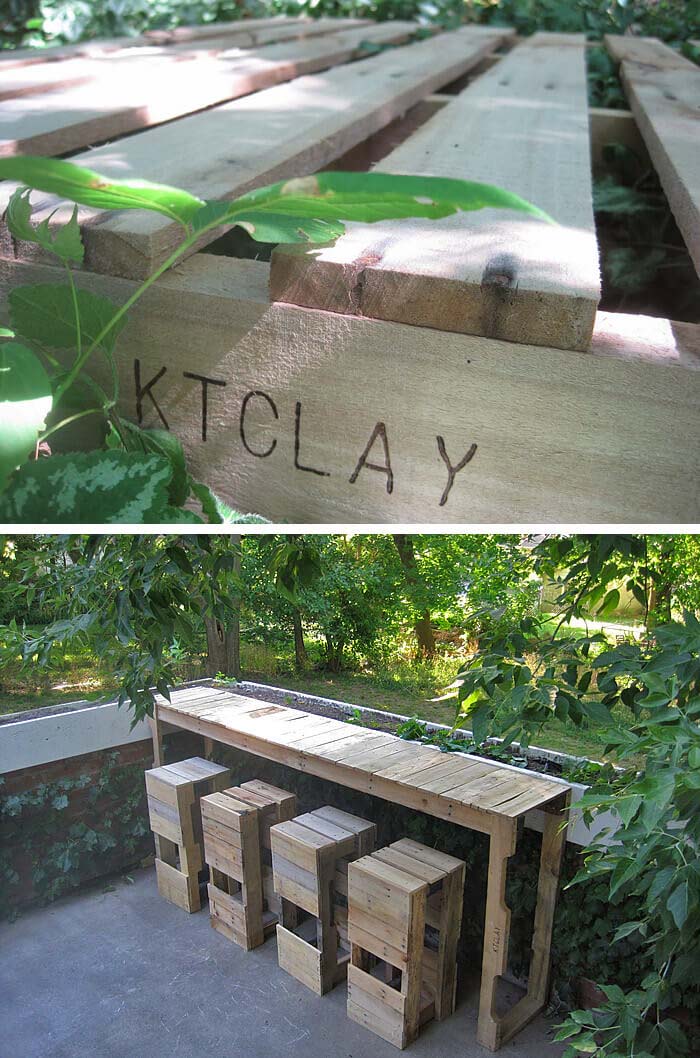 A Bar of Pallets for Your Garden #outdoorbar #diyoutdoorbar #decorhomeideas