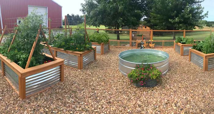 Garden Pool #stocktankpool #diystocktankpool #decorhomeideas