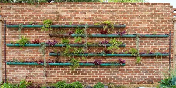 Gutters #fenceplanters #fenceflowerpots #decorhomeideas