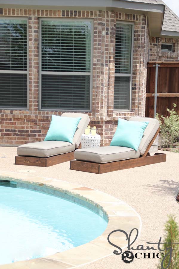 Outdoor Lounge Chairs #pooldecorideas #diypooldecor #decorhomeideas