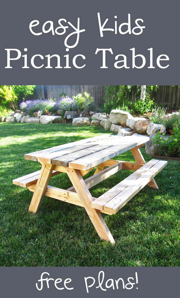 A Picnic Table for Lunch and Snacks #backyardkidsgames #diybackyardgames #decorhomeideas