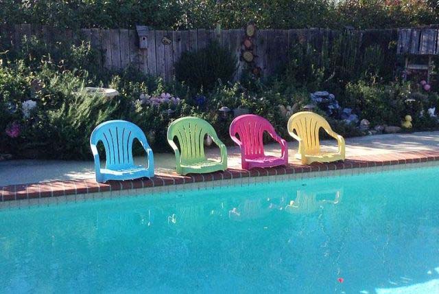 Pull Up a Poolside Chair! #pooldecorideas #diypooldecor #decorhomeideas