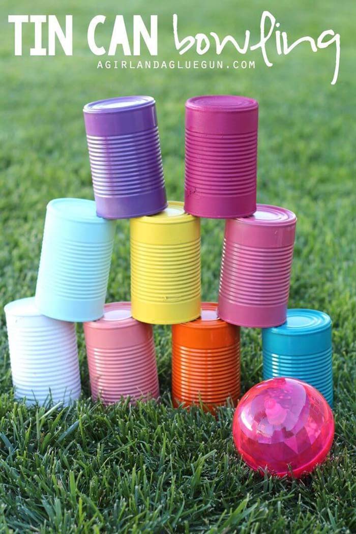 Recycled Tin Can Bowling Set #diybackyardgames #outdoorgames #decorhomeideas