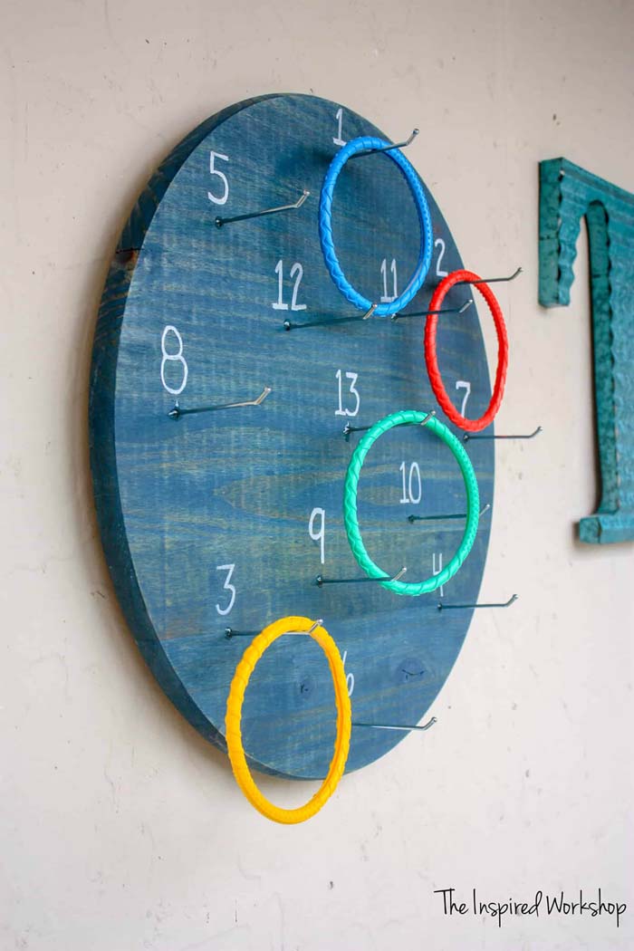 Wall Mounted Ring Toss Challenge #diybackyardgames #outdoorgames #decorhomeideas