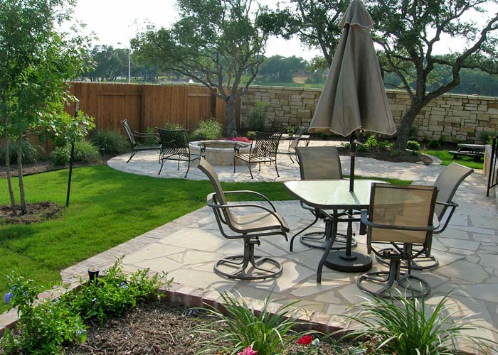 Built for Entertaining #backyardlandscaping #decorhomeideas