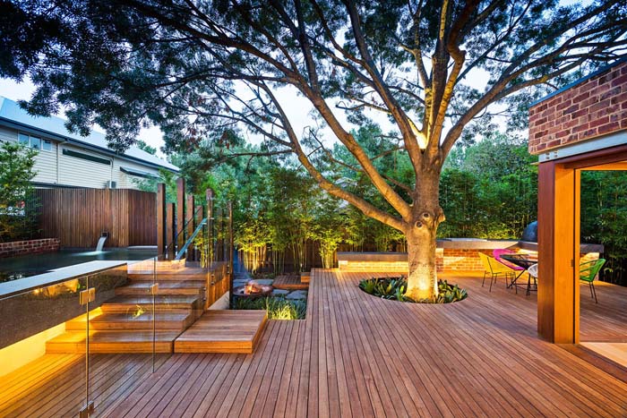 Keeping the Tree #backyardlandscaping #decorhomeideas