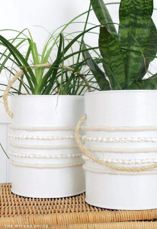 Recycled Coffee Can into a Planter Bucket #trashtotreasure #decorhomeideas