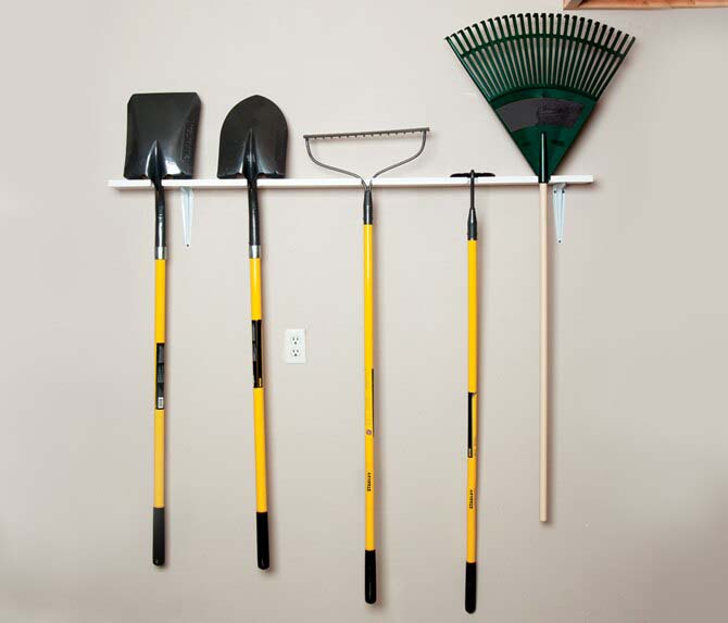 Build a Simple Tool Rack #gardentoolstorage #gardenhacks #decorhomeideas