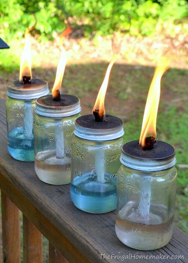 Easy DIY Mason Jar Lanterns #backyardlightingideas #decorhomeideas
