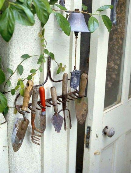 Garden Tool Turned Into Storage #gardentoolstorage #gardenhacks #decorhomeideas