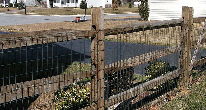 Split Rail With Mesh