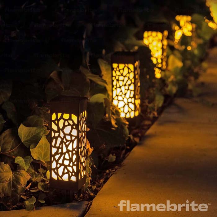 Tall Cube Mosaic Pattern Outdoor Solar Lights #backyardlightingideas #decorhomeideas