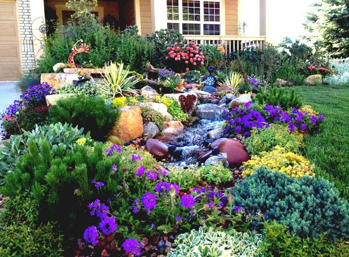 Water-Wise Western Water Feature #frontyardlandscapingideas #decorhomeideas