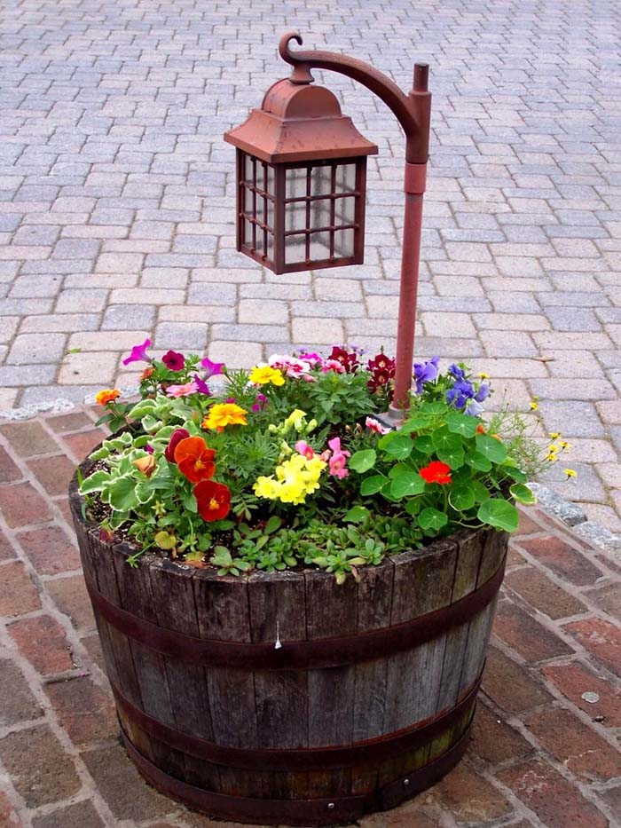 Wine Barrel Garden #frontyardlandscapingideas #decorhomeideas