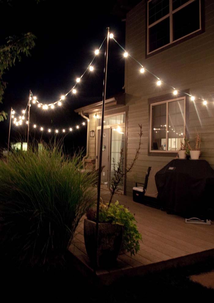Year-Round Backyard Deck String Lights #backyardlightingideas #decorhomeideas