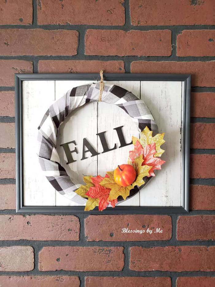 Black and White Buffalo Plaid Fall Wreath #fallfarmhousedecor #decorhomeideas