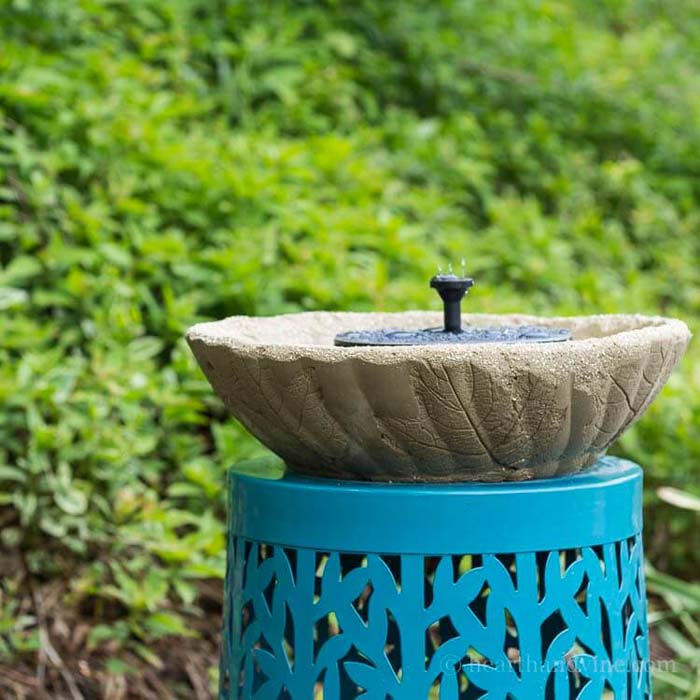 Concrete Fountain or Bird Bath with Leaf Imprints #diycementprojects #decorhomeideas