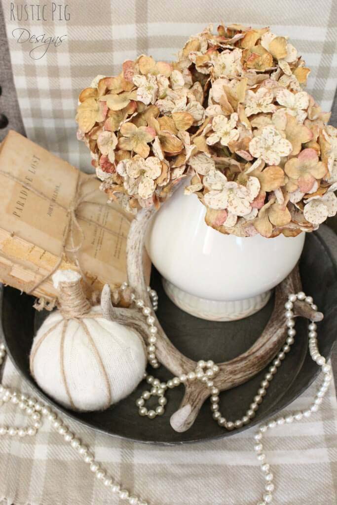 Dry Summer's Hydrangeas for Fabulous Fall Decoration #fallfarmhousedecor #decorhomeideas