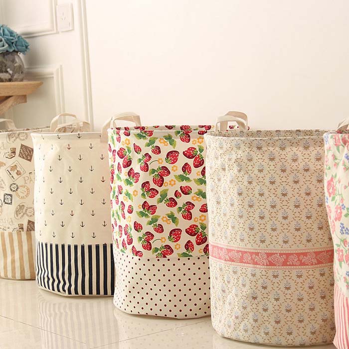 Easy DIY Vintage Storage Baskets Made from Vintage Linens #vintage #storageideas #decorhomeideas