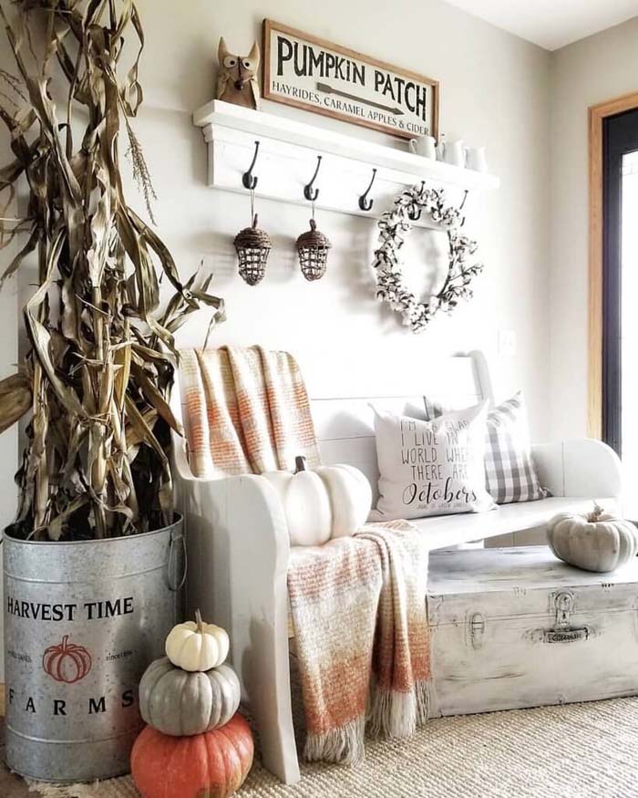 Embrace All the Feels of Fall Corner #fallfarmhousedecor #decorhomeideas