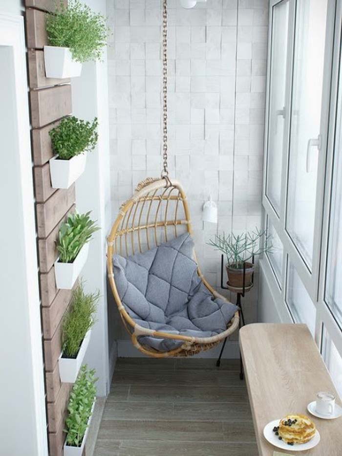 Hanging Chair Garden #balconygarden #decorhomeideas