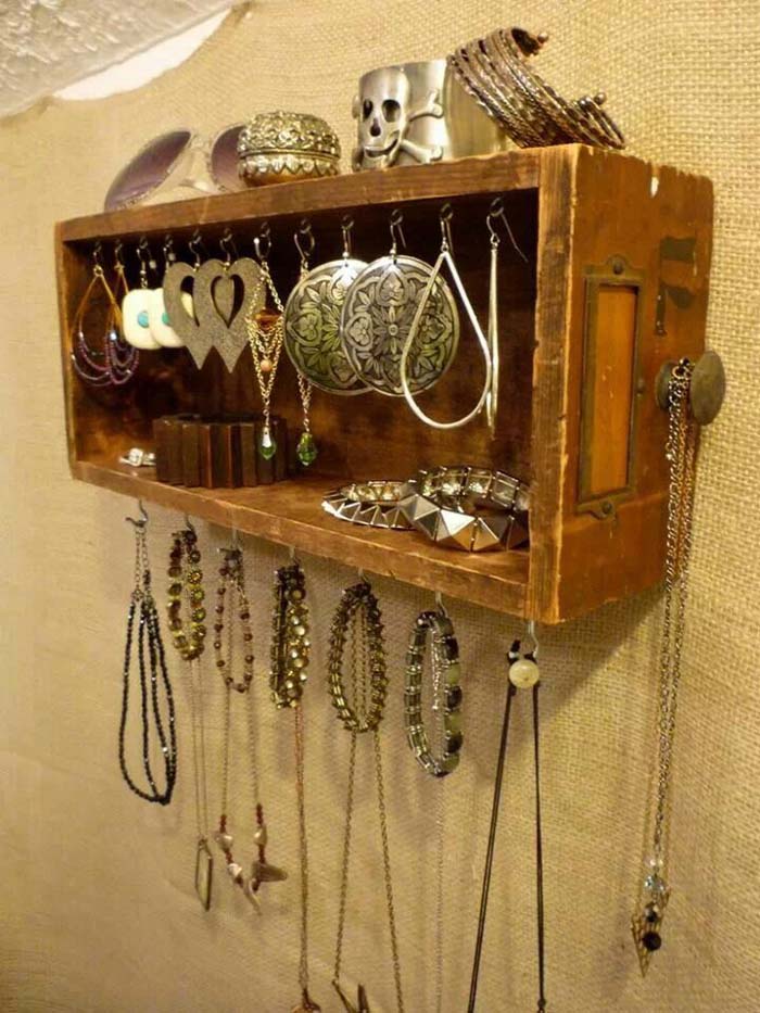 Jewelry Display from a Card Catalog Drawer #vintage #storageideas #decorhomeideas