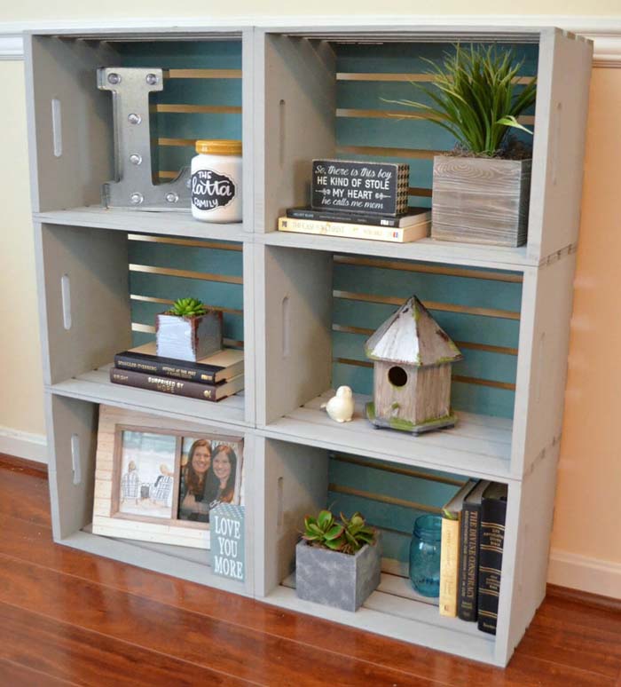 Painted Crates Stylish Bookshelf Tower #vintage #storageideas #decorhomeideas