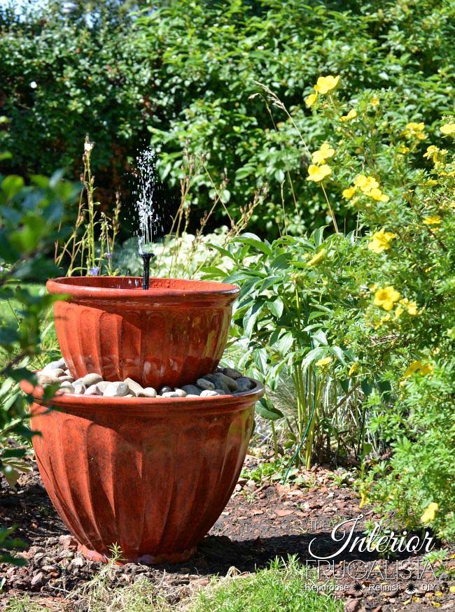 Plant Pot Water Fountain #diywaterfountain #decorhomeideas