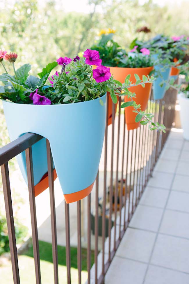 Rail Garden #balconygarden #decorhomeideas