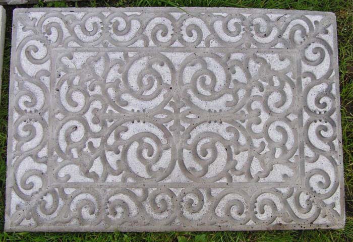 Upcycle a Rubber Doormat into a Concrete Masterpiece #diycementprojects #decorhomeideas