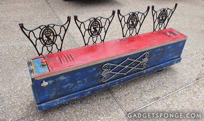 Upcycled Old-School Red Locker Bench #vintage #storageideas #decorhomeideas