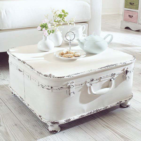 Vintage Storage and Coffee Table #vintage #storageideas #decorhomeideas