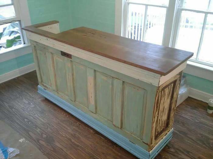 Bar or Store Counter Door Upcycle #repurpose #olddoors #decorhomeideas