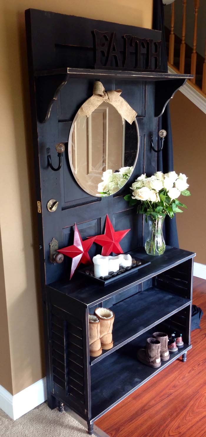 Door Repurposed into Entryway Essentials Organizer #repurpose #olddoors #decorhomeideas