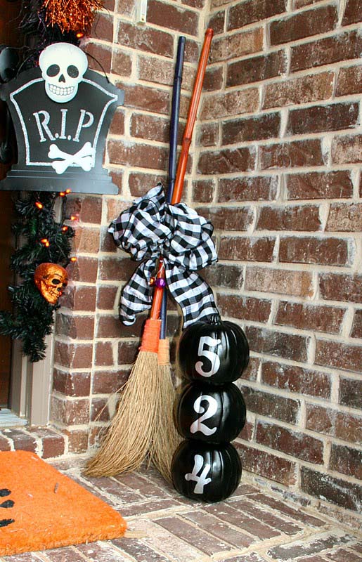 13. Fancy Witches Only Please #frontporch #halloween #decorhomeideas