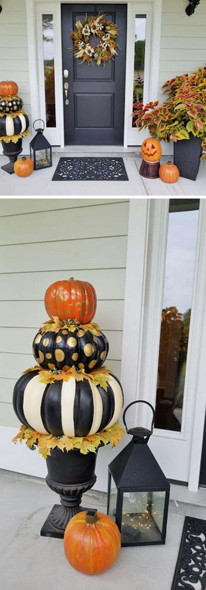 Hand Painted Halloween Pumpkin Topiary #topiary #halloween #decorhomeideas