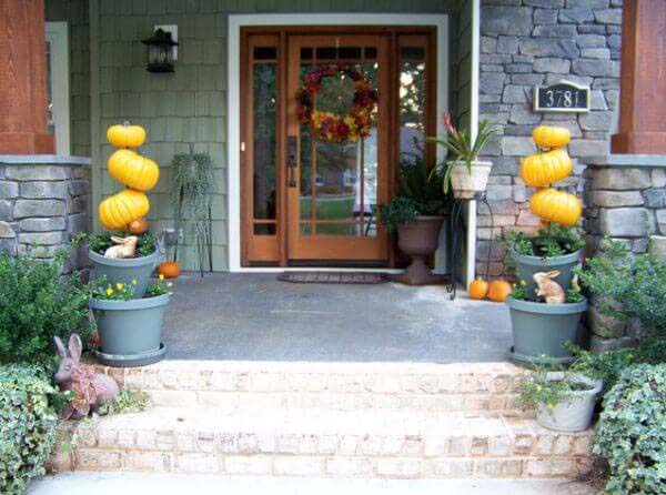 Pumpkin Display #topiary #halloween #decorhomeideas