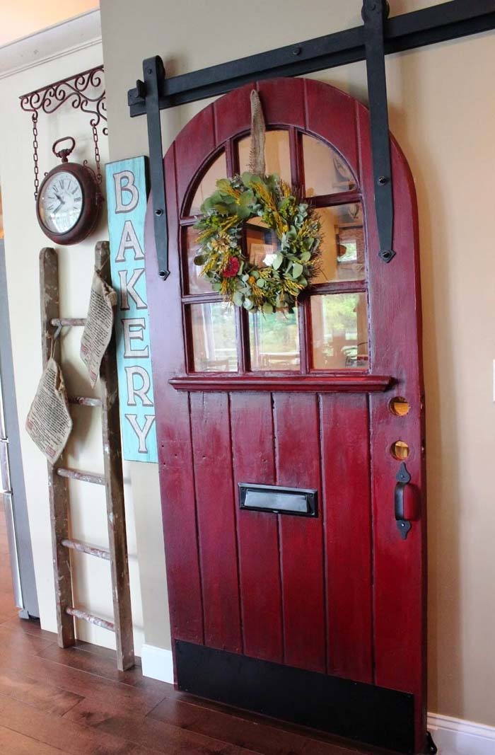 Round Top Door Lends Magic and Mystery #repurpose #olddoors #decorhomeideas