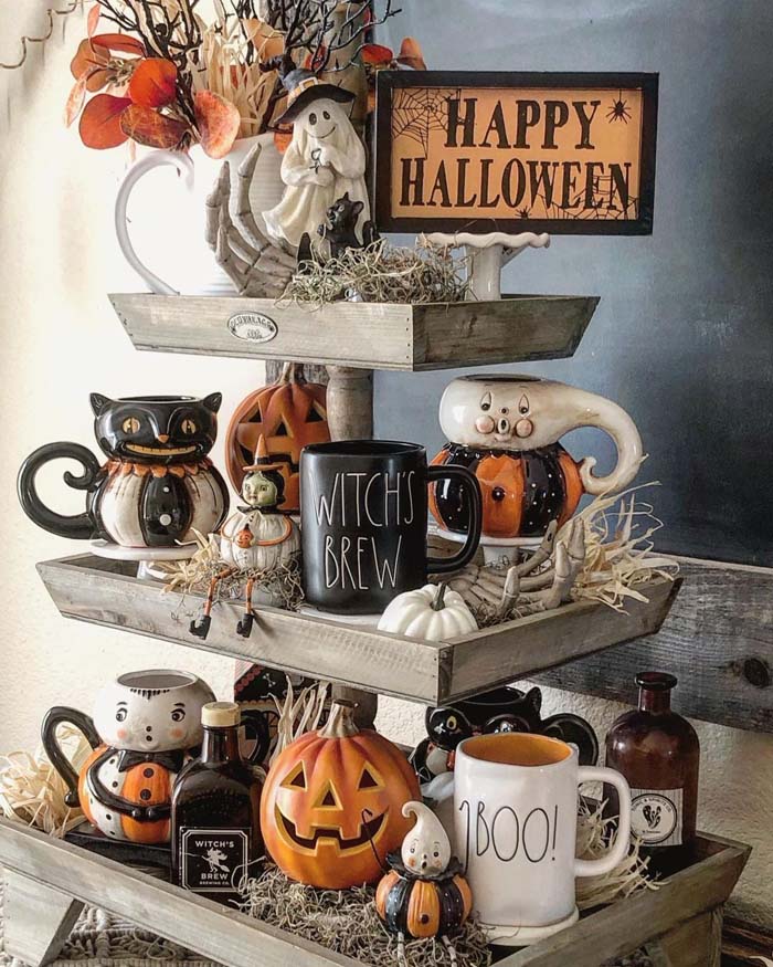 Vintage Halloween Tray #farmhouse #halloween #decorhomeideas