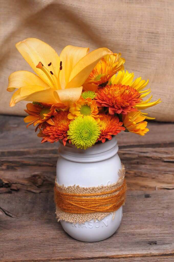 1. Adorable Mason Jar Fall Flower Vases #fallflowers #arrangements #decorhomeideas