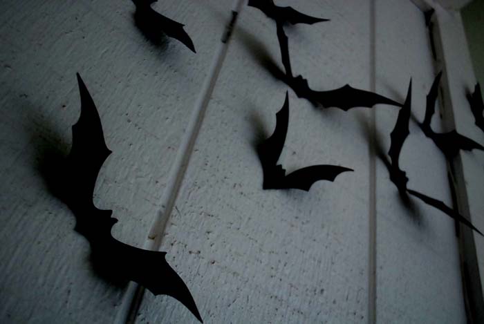 3. Bat Wall Decals #halloween #decor #decorhomeideas
