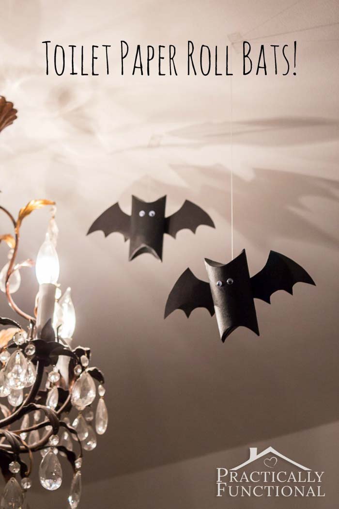 9. Batty Friends #halloween #party #decor #decorhomeideas