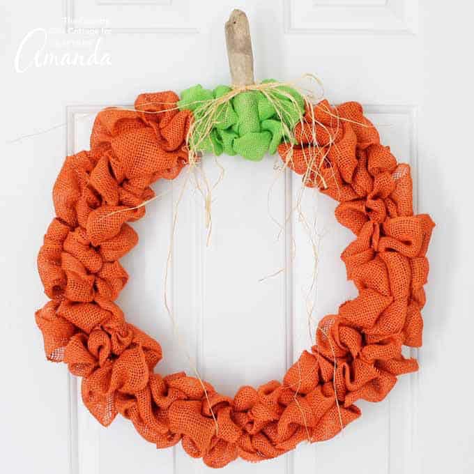 6. Burlap Pumpkin Wreath #dollarstore #falldecor #diy #decorhomeideas