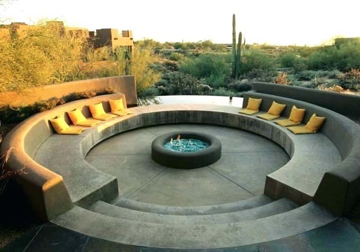 2. Circular Cement Fire Pit with Blue Glass #sunken #firepit #decorhomeideas