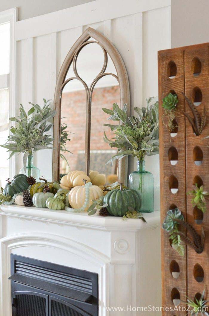 8. Decorate for Fall with Vignettes #cheapfalldecor #diy #decorhomeideas