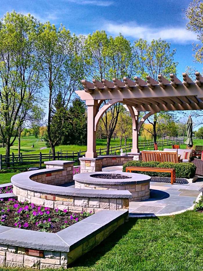 10. Elegant Outdoor Seating Area with Fire Pit and Pergola #firepit #seating #decorhomeideas