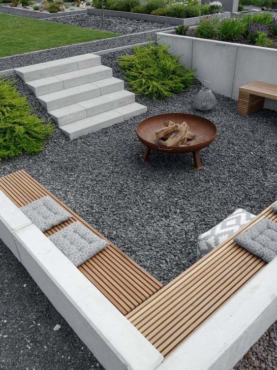 9. Elegant Wood and Cement Fire Pit Area #sunken #firepit #decorhomeideas